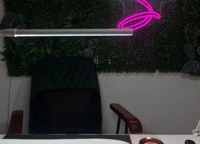 Modern nail tech station at Shan-Nail - Croydon/Mobile Nail Tech, Croydon, England, GB, featuring chic decor.
