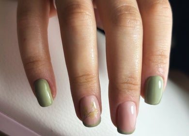 Stylizacja paznokci w Salon kosmetyczny Babski Pazur, Mińsk Mazowiecki, Województwo Mazowieckie, PL.