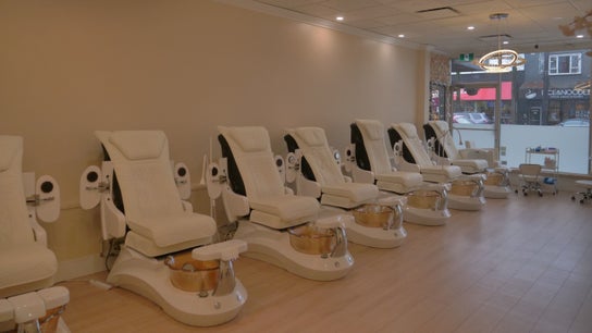 Sugar Nails and Lashes - Kitsilano