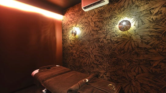 DIVINE HEALTH & MASSAGE