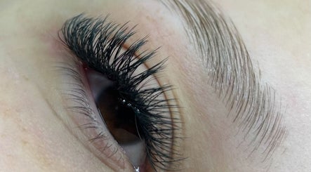 Extensiones de pestañas en Miss Pestañasss, Buenos Aires, Ciudad Autónoma De Buenos Aires, AR.
