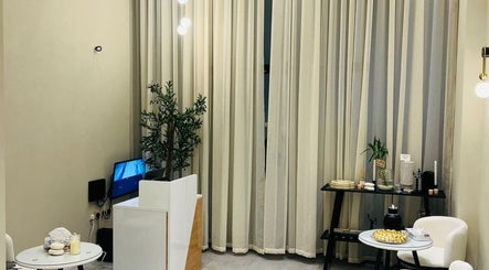 Elegant lounge area at Jehan Touch, Riyadh, Riyadh Province, SA, featuring modern decor and cozy seating.