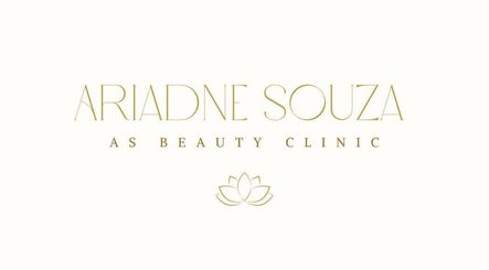 Logo da ARIADNE SOUZA BEAUTY em Vila Verde, Braga, PT. Design refinado com flor de lótus.