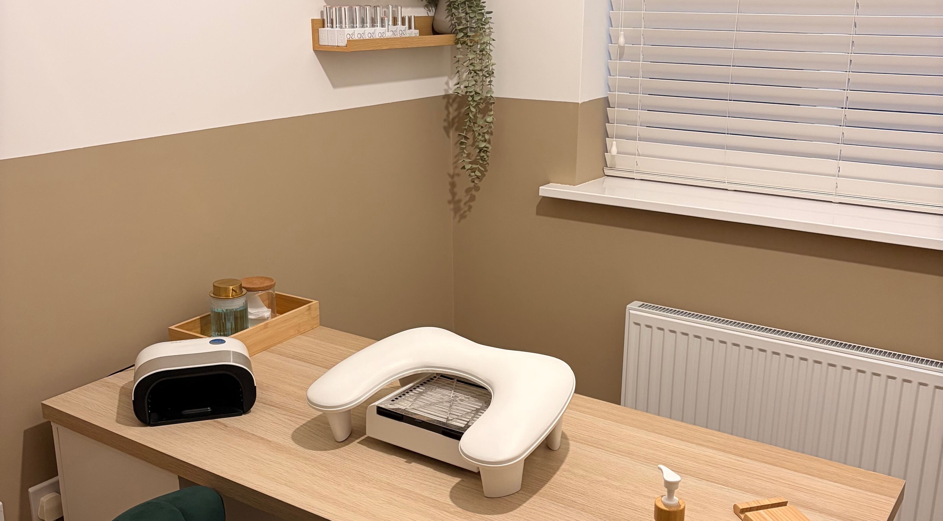 DLBeauty spa room with manicure station in Branston, England, GB.