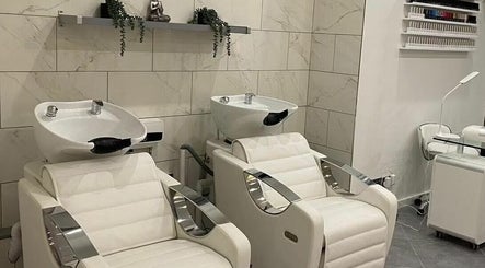 Sleek salon wash stations at Helen Seaton Hairdressing in Liverpool, England, GB offer a premium haircare experience.