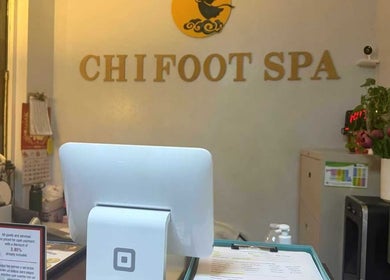 Chi Foot Spa reception area in Pembroke Pines, Florida, US, featuring a welcoming and serene ambiance.