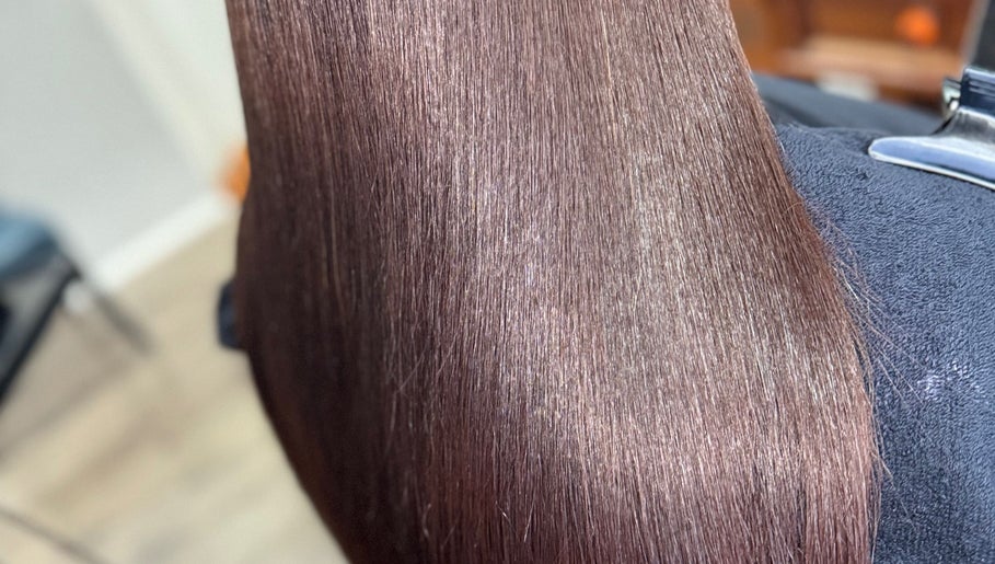Smooth, shiny brown hair at SAMBELLEZAHAIR in Penrith, New South Wales, AU.