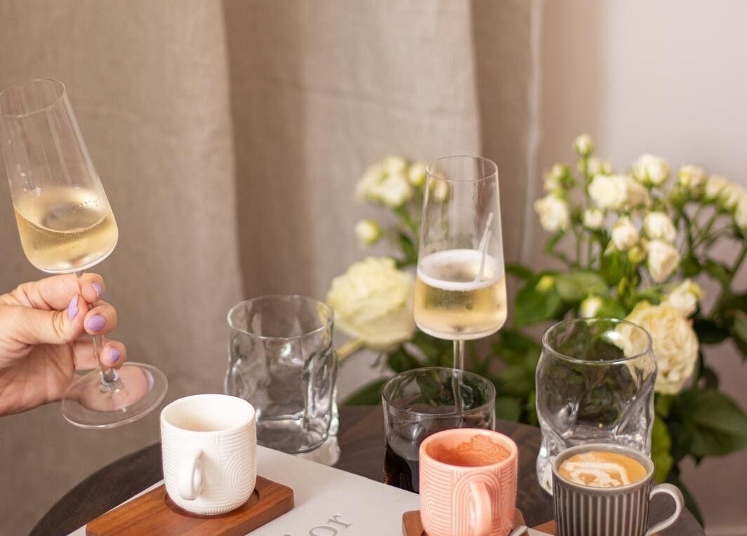 Elegant postavka stola u Mystic Oasis doo, Split, Splitsko-dalmatinska Županija, HR.