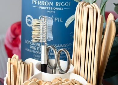 Outils de beauté pour soins esthétiques chez Escapade Beauté, Vivonne, Nouvelle-aquitaine, FR.