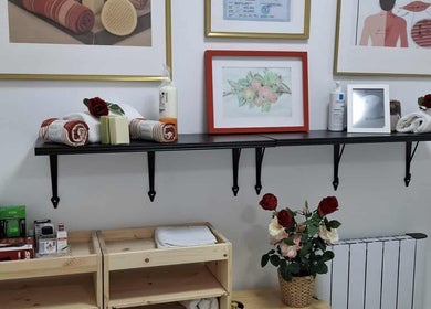 Stylish decor with art and essentials at Ottoman Novus Spa, Dublin, County Dublin, IE.