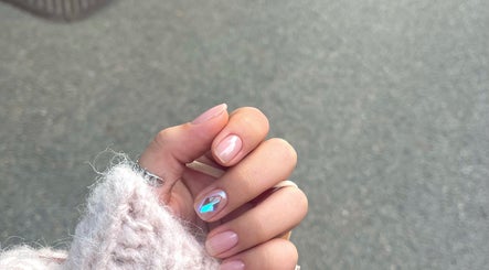 Nail art with crystal design from Soul Nail, Adelaide, South Australia, AU.