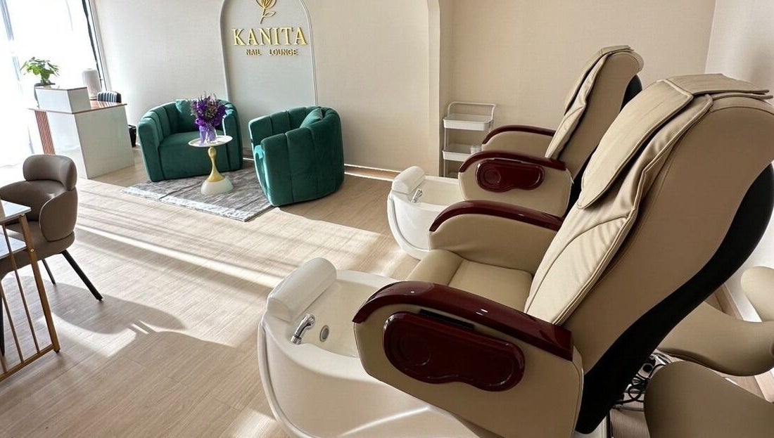 Luxurious pedicure chairs at Kanita Nail Lounge in Tambon Hua Hin, Chang Wat Prachuap Khiri Khan, TH.