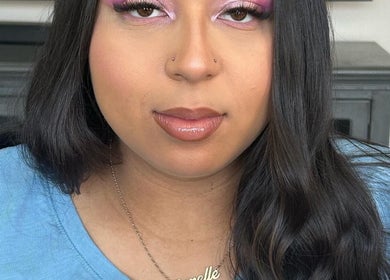 Person with elegant pink eye makeup at Yours Truly, Jace in Los Angeles, California, US.