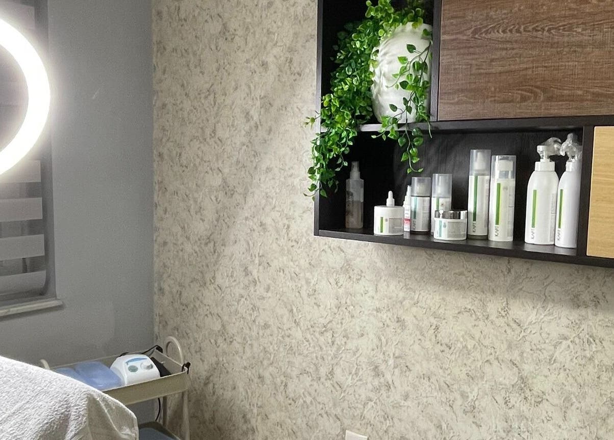 Senjochka MedSpa interior showcasing elegant shelving and beauty products in Novi Sad, Vojvodina, RS.