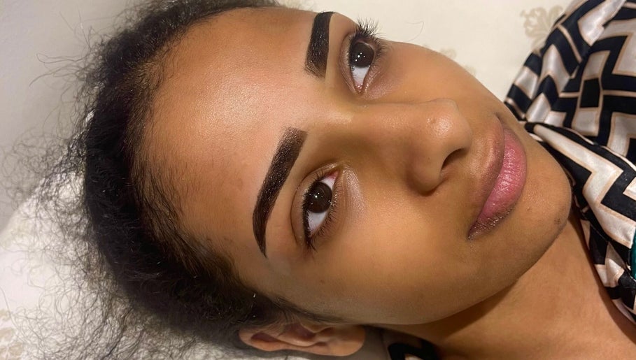 Perfectly shaped eyebrows at Devinebrows, Manchester, England, GB.