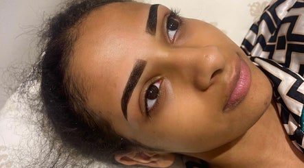 Perfectly shaped eyebrows at Devinebrows, Manchester, England, GB.