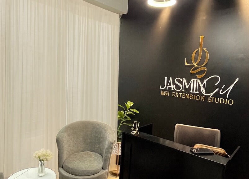 Recepción de JG Lash Extensión Studio en La Vega, La Vega Province, DO. Decoración moderna y acogedora.