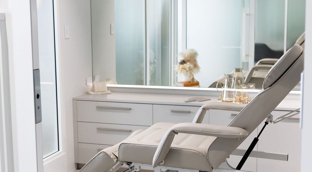 Sleek treatment chair at Luxury Brows Perth in Innaloo, Western Australia, AU offering premium beauty services.