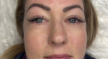 Close-up of lash extensions at Dk Co., Johannesburg, Gauteng, ZA. Enhancing beauty with precision.