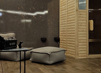 Relaxing sauna and lounge area at Urban Sports Fitness, Royal Leamington Spa, England, GB.
