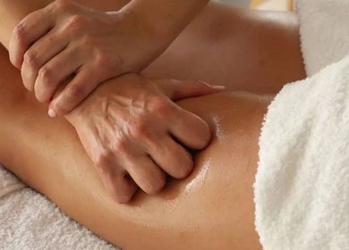 Relaxing massage at Hellen Passinato Massage Therapist in London, GB showcasing skilled hand technique.
