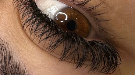 Extensão de pestanas detalhada em São João Da Madeira no Michelle Studio Lash, Aveiro, PT.