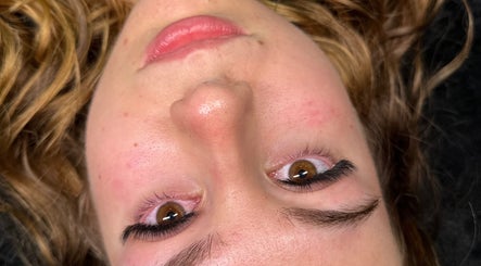 Olhos com extensão de pestanas no Michelle Studio Lash, São João Da Madeira, Aveiro, PT.