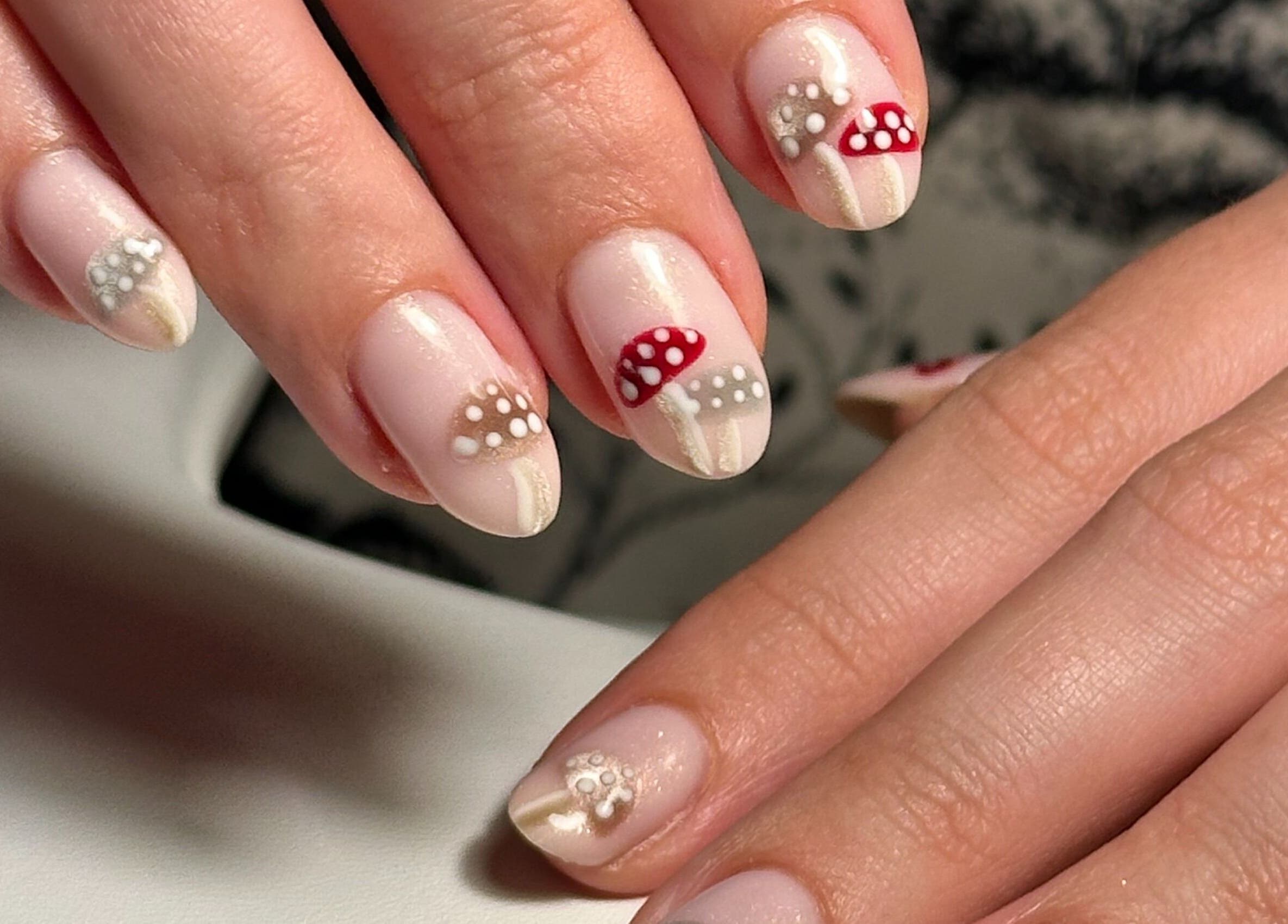 Mushroom-themed nail art at My Nail Muse, Sheffield, England, GB. Elegant and unique manicure design.