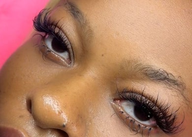 Close-up of expertly done eyelash extensions at Gifty Esthétique, Abuja, Federal Capital Territory, NG.