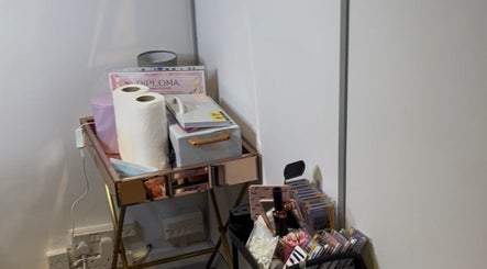 Blinx by Larisa setup in Stratford-upon-Avon, England, featuring elegant beauty supplies and decor.