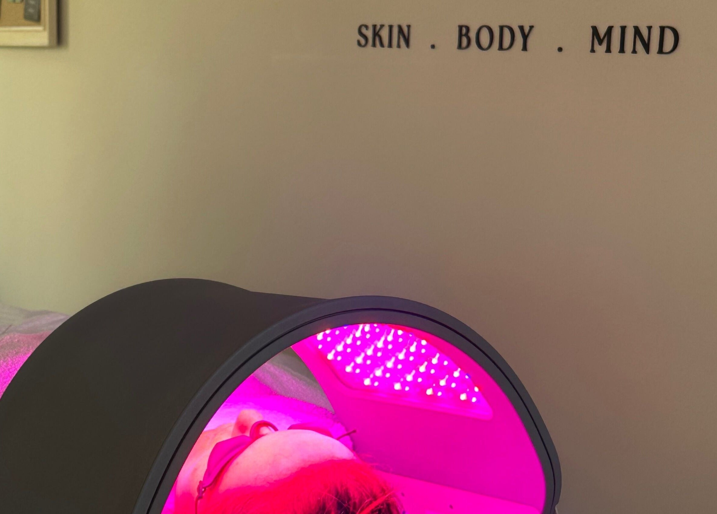 Kalma spa in Braintree, England, GB offers LED light therapy for skin, body, and mind relaxation.