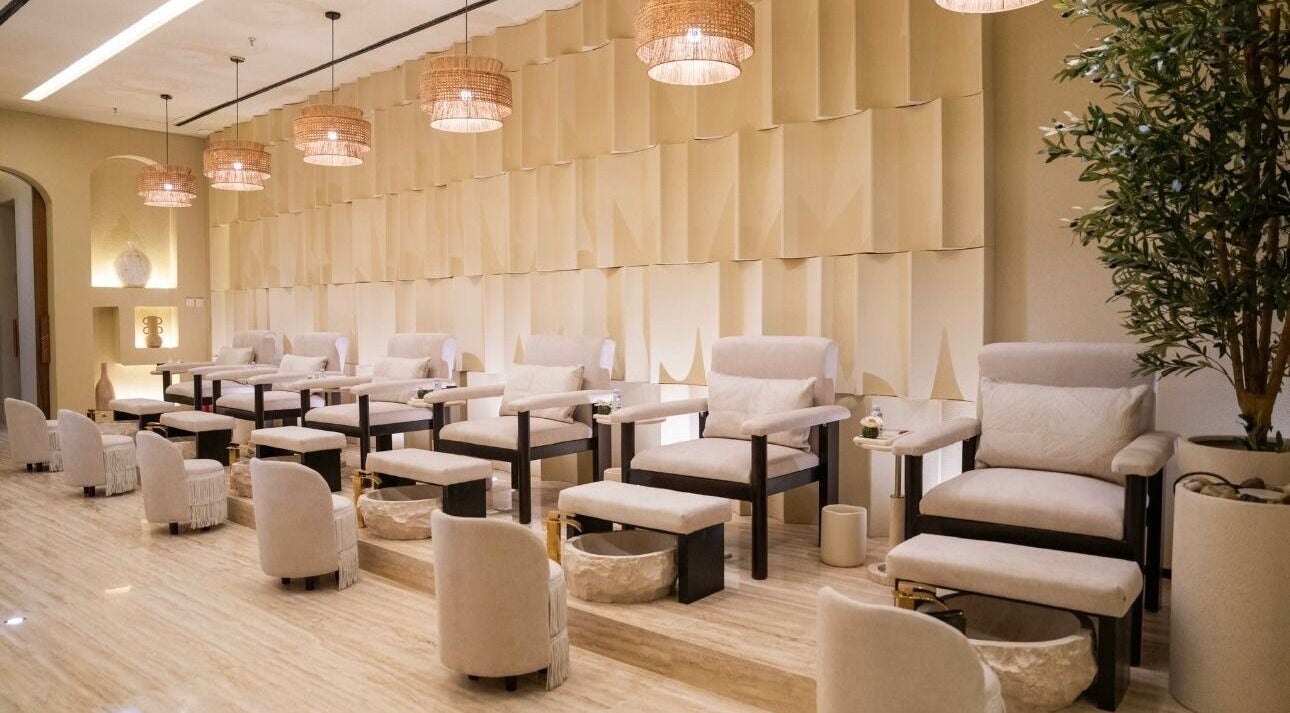 Luxurious pedicure area at Flaire Spa, الرياض, منطقة الرياض, SA with plush seating and serene ambiance.