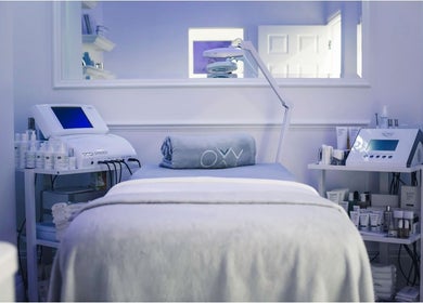 Treatment room at Oxy Spa LTD, London, England, GB featuring advanced equipment and relaxing ambiance.