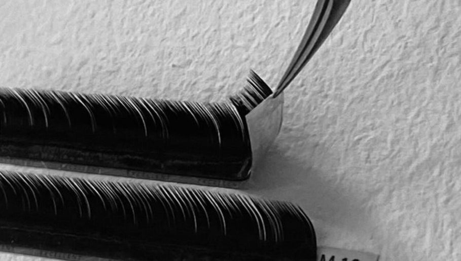 Close-up of individual eyelashes at Herr Artistry in Hamilton, Ontario, CA. Quality lash extensions available.