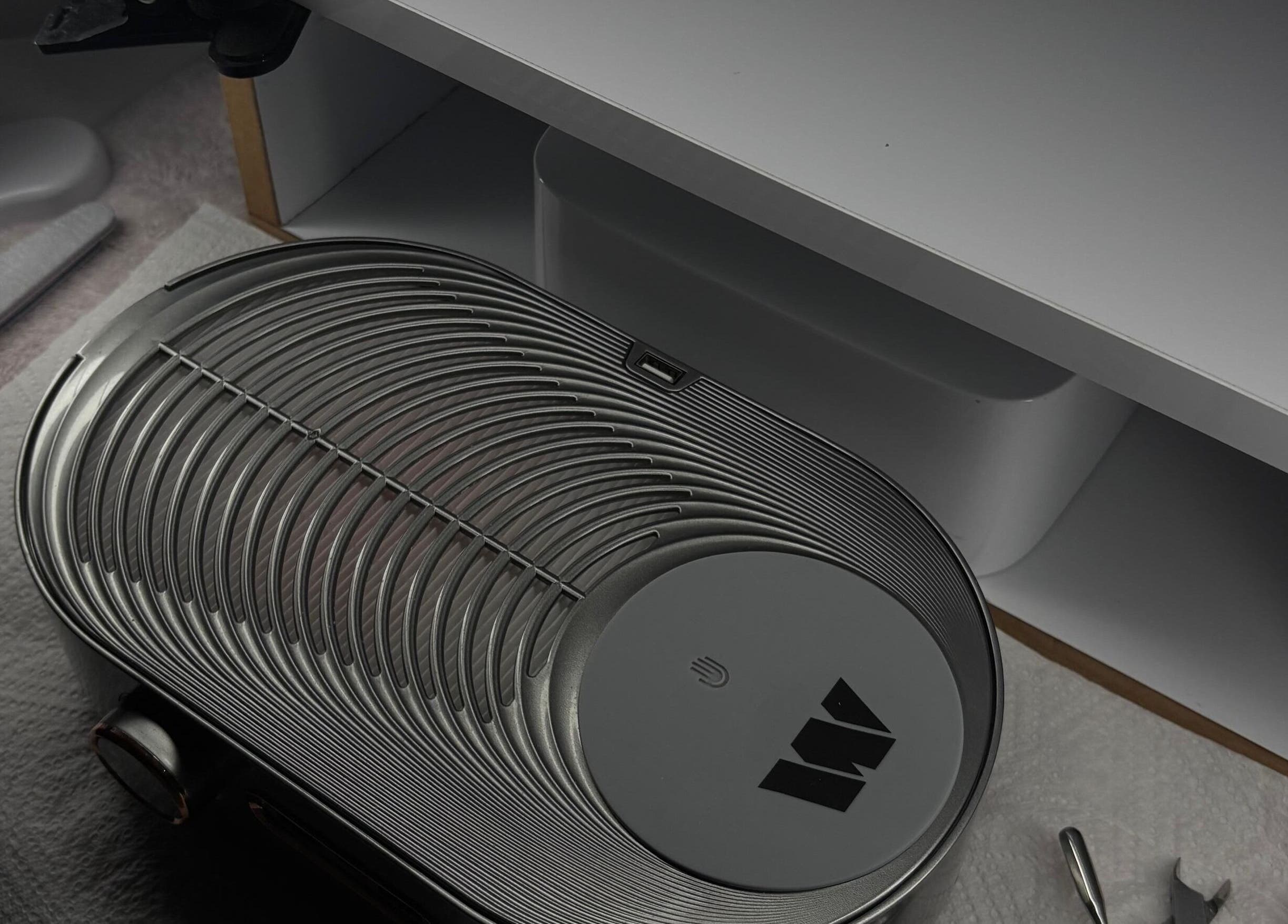 Sleek manicure tray at NF Artistry, Cape Town, Western Cape, ZA. Ideal for contemporary nail care enthusiasts.