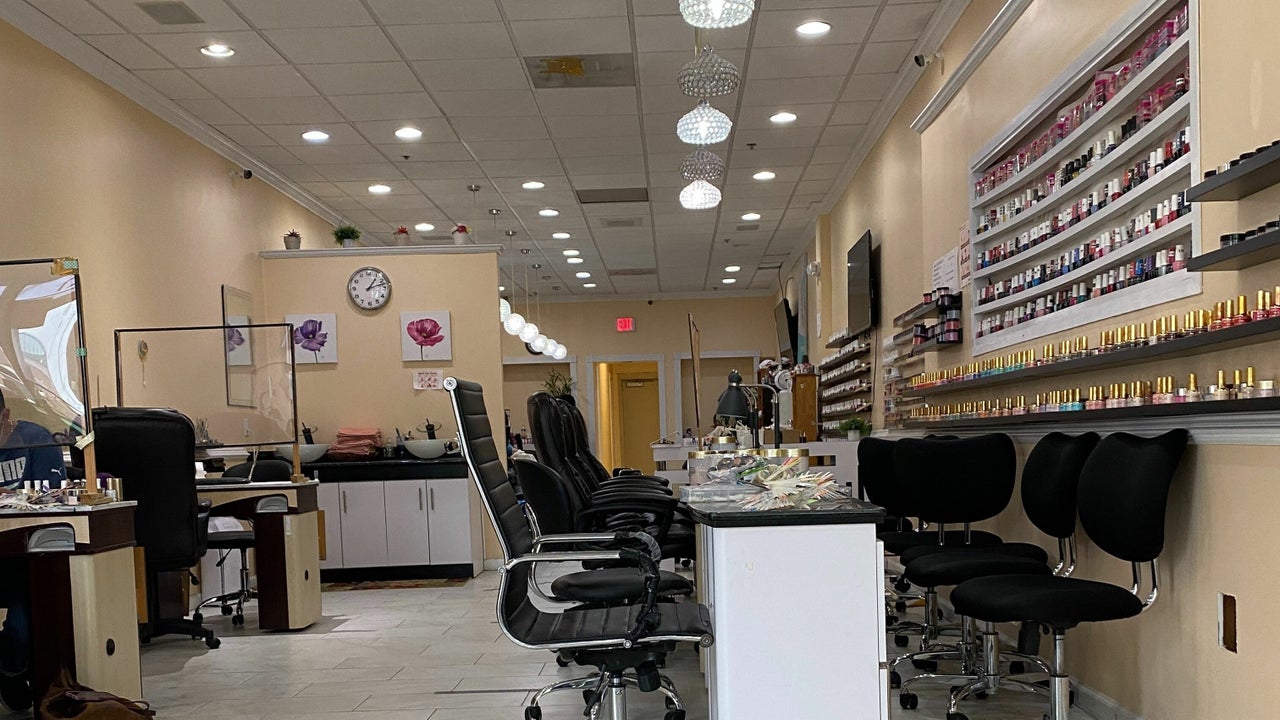 best-salons-for-gel-nail-polish-near-me-in-carters-washington-fresha