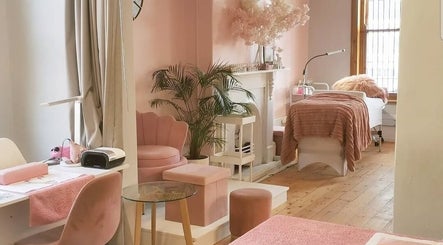 Cozy and elegant interior of Blessing & Natasha Nails in Cape Town, Western Cape, ZA, perfect for relaxation.