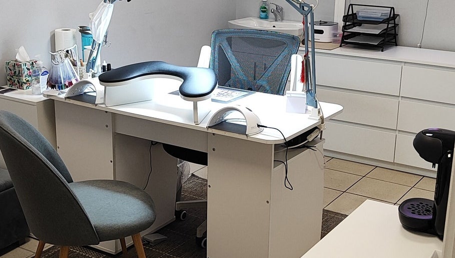 Modern nail station at Ieva's Nail Studio, Claregalway, IE, showcasing a stylish setup for manicures.