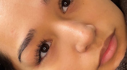 Nærbilde av elegante øyevipper etter behandling hos Skaiazone, Oslo, Oslo, NO.