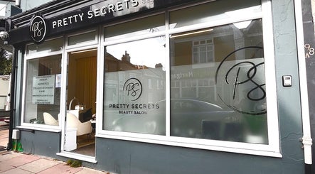Exterior of Pretty Secrets Beauty Salon near Taisiya Harding Nail Technician in Torquay, England, GB.