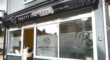 Exterior of Pretty Secrets Beauty Salon, ideal for Taisiya Harding Nail Technician in Torquay, England, GB.