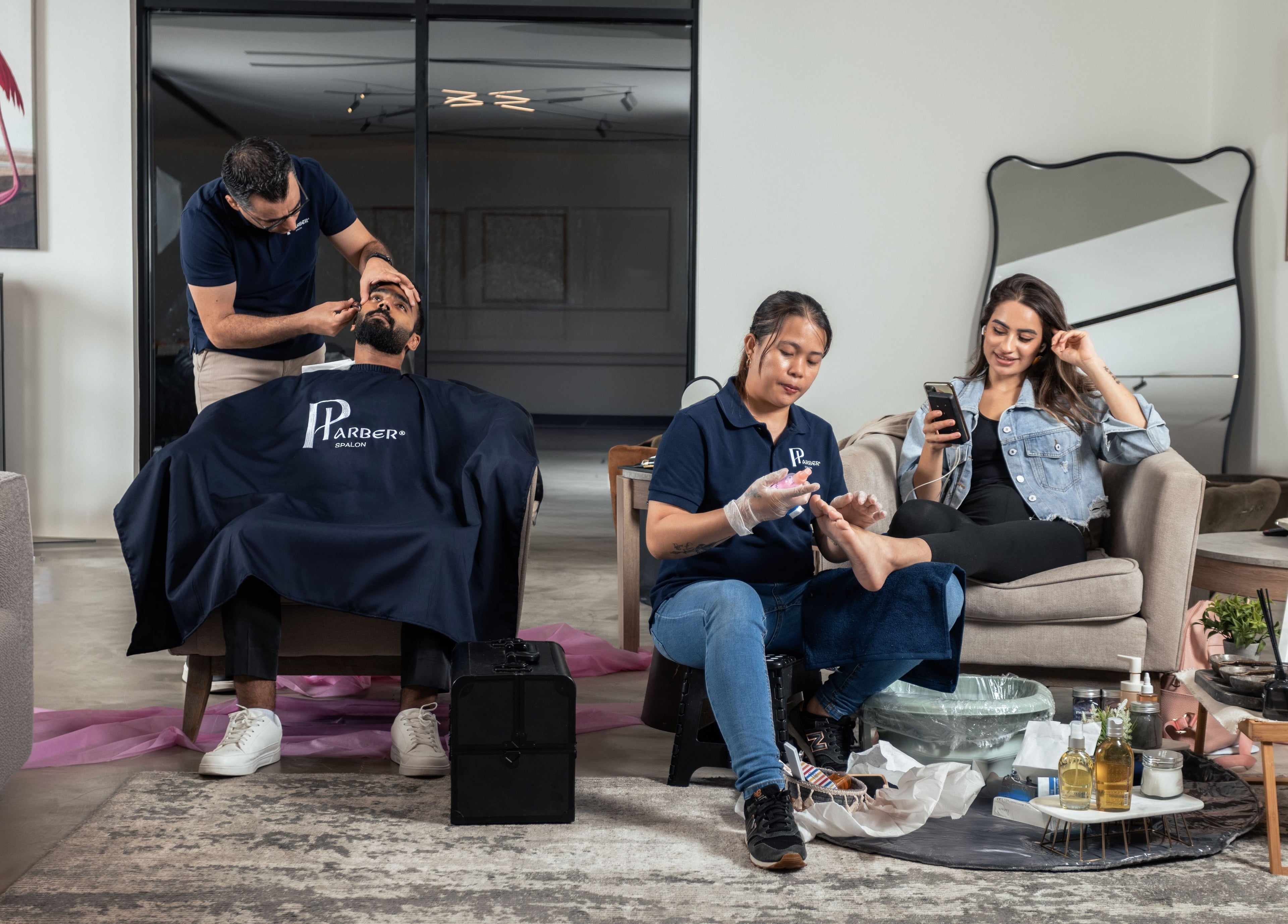 جلسة خدمات تجميلية في Pharber | فاربر - Home Service في جدة، منطقة مكة المكرمة، السعودية.