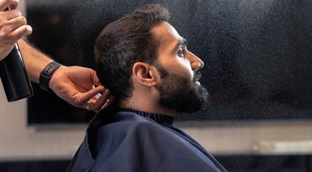 خدمة حلاقة متميزة في فاربر بالمنزل في جدة، منطقة مكة المكرمة، المملكة العربية السعودية.
