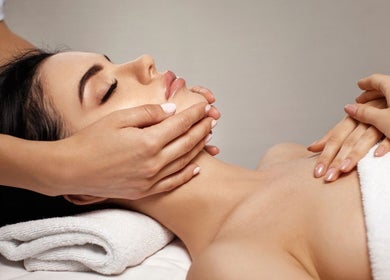 Relaxing facial massage at Exquisite Beauty Salon, Neutral Bay, New South Wales, AU promoting wellness and peace.