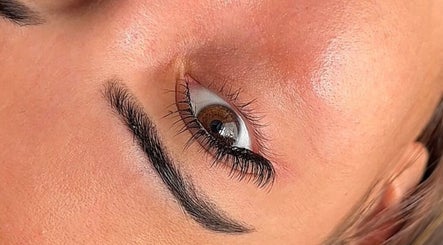 Close-up of expertly styled lashes and brow at Leia Beth Lash & Brow Technician, Dundee, Scotland, GB.