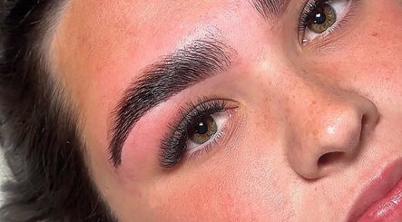 Perfectly groomed lashes and brows by Leia Beth Lash & Brow Technician in Dundee, Scotland, GB.