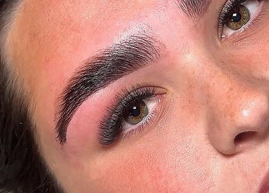 Perfectly shaped lashes and brows by Leia Beth Lash & Brow Technician in Dundee, Scotland, GB.