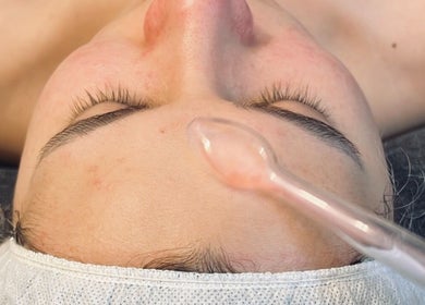 Facial treatment at Ñuma Care in Englewood, NJ showcasing upscale skincare techniques.