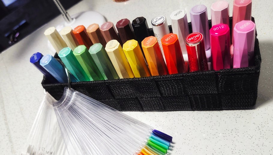 Palette de couleurs chez Sweety Beauty and Care, Conflans-sainte-honorine, Île-de-france, FR.