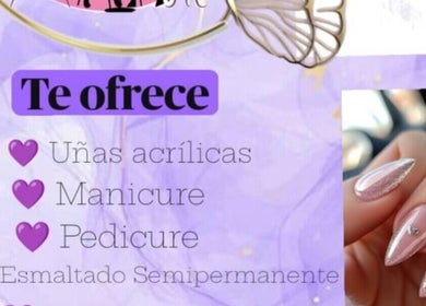Servicios de uñas acrílicas en Glow Nails EMMA, Santa Cruz De La Sierra, Departamento De Santa Cruz, BO.